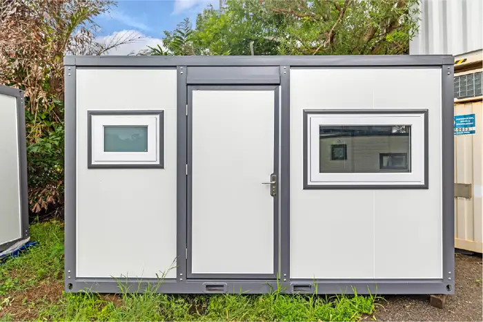 13ft Site Office with Bathroom, photo 2