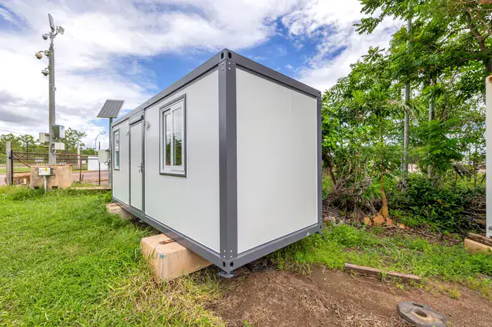 Two Bedroom 20ft Building, photo 4
