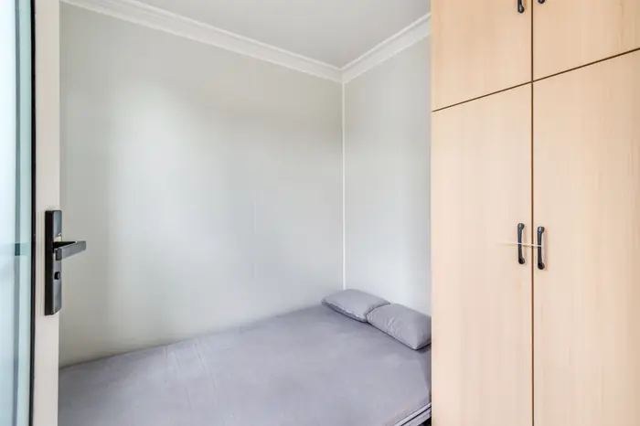 Two Bedroom 20ft Building, photo 5