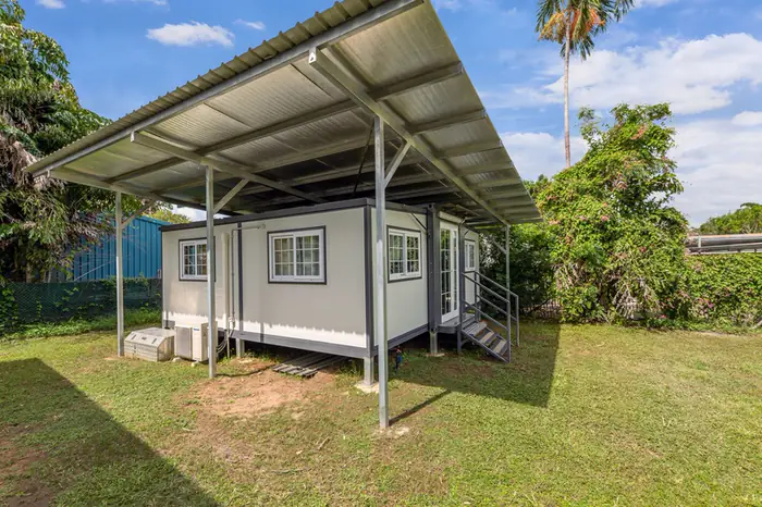 20ft Foldout Home, photo 3